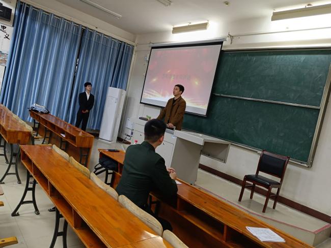 说明: 图示, 示意图
中度可信度描述已自动生成:ver1